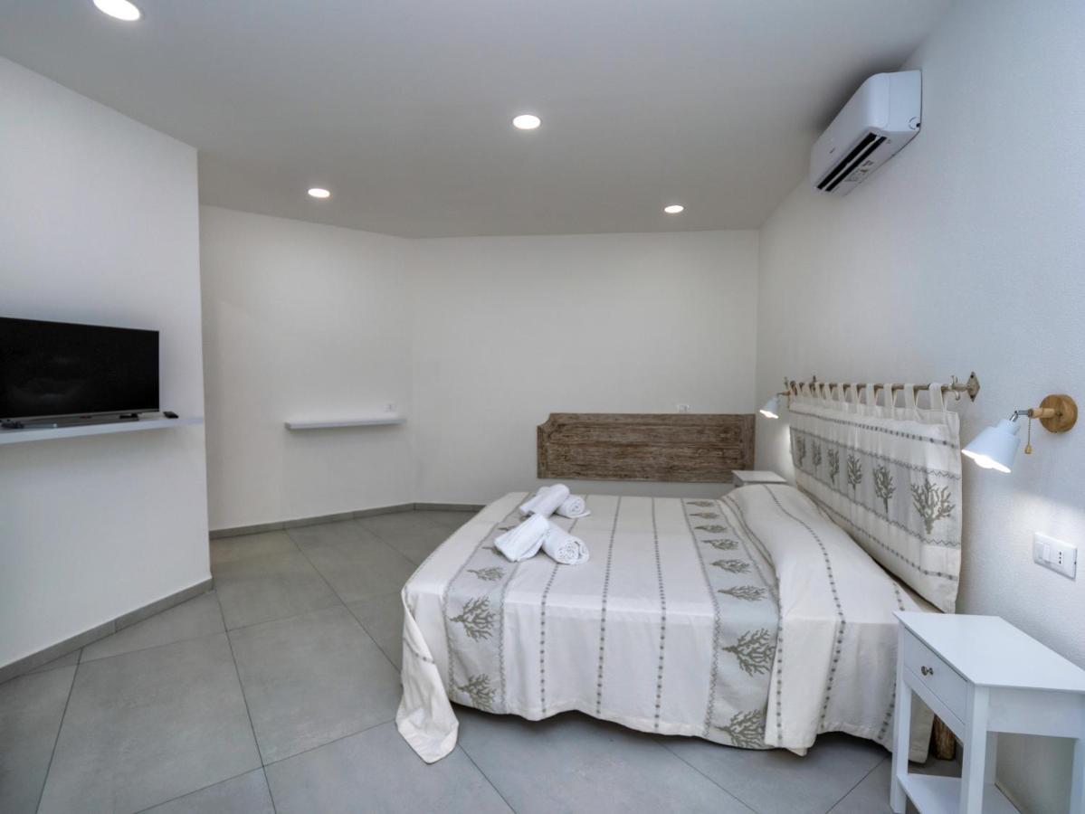 Aldo Moro Rooms Olbia Dış mekan fotoğraf